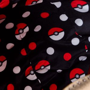 Pok&eacute;mon Exclusive Pok&eacute;ball Crossbody Bag